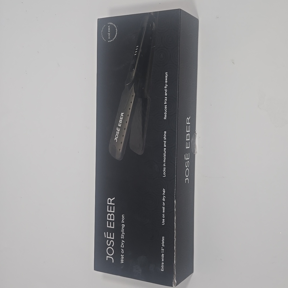 Jose Eber WET OR DRY FLAT IRON 1.5" (extra wide)